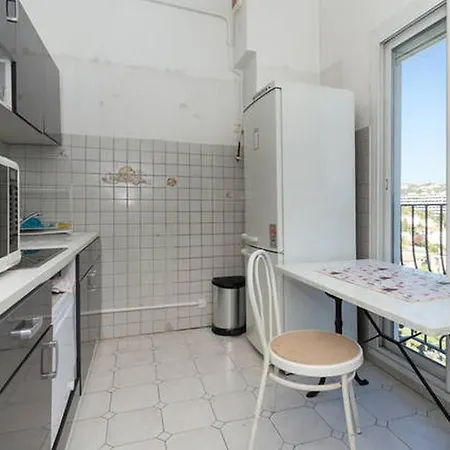 7th Floor Flat With Sea View * Nice